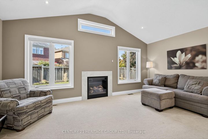 Photo 16 at 63 Jewelwing Court, Bradford, Bradford West Gwillimbury