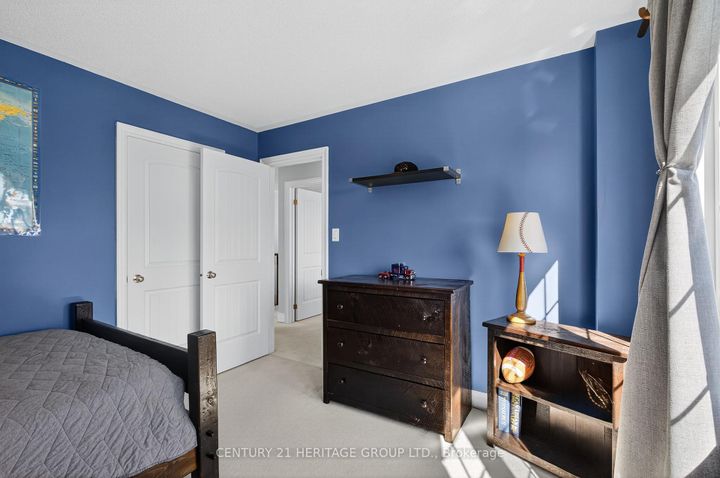 Photo 28 at 63 Jewelwing Court, Bradford, Bradford West Gwillimbury