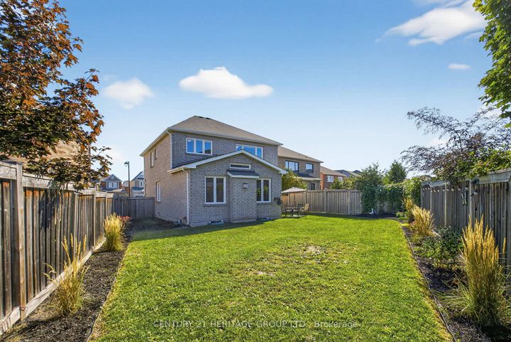 Photo 32 at 63 Jewelwing Court, Bradford, Bradford West Gwillimbury