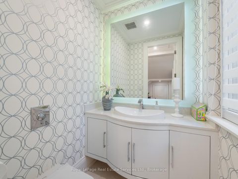 Photo 16 at 36 Anderson Street, CO Central, Oakville