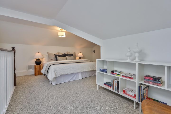 Photo 31 at 56 Spruce Street, South St. James Town, Toronto