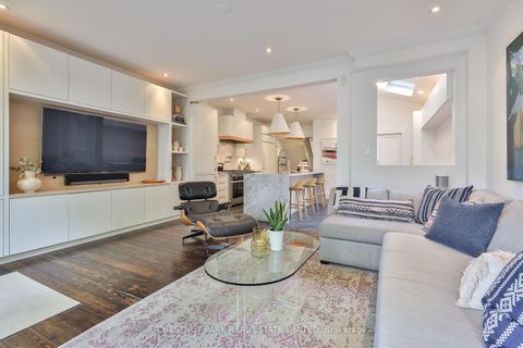 Photo 16 at 56 Spruce Street, South St. James Town, Toronto