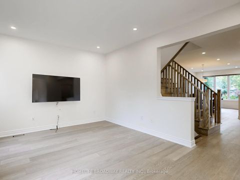 Photo 6 at 27 Morisot Avenue, Patterson, Vaughan Photo 6 at 27 Morisot Avenue, Patterson, Vaughan