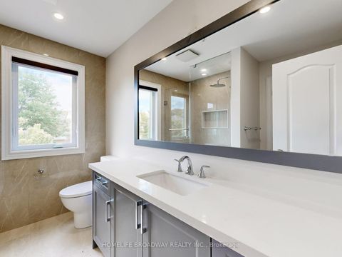 Photo 39 at 27 Morisot Avenue, Patterson, Vaughan