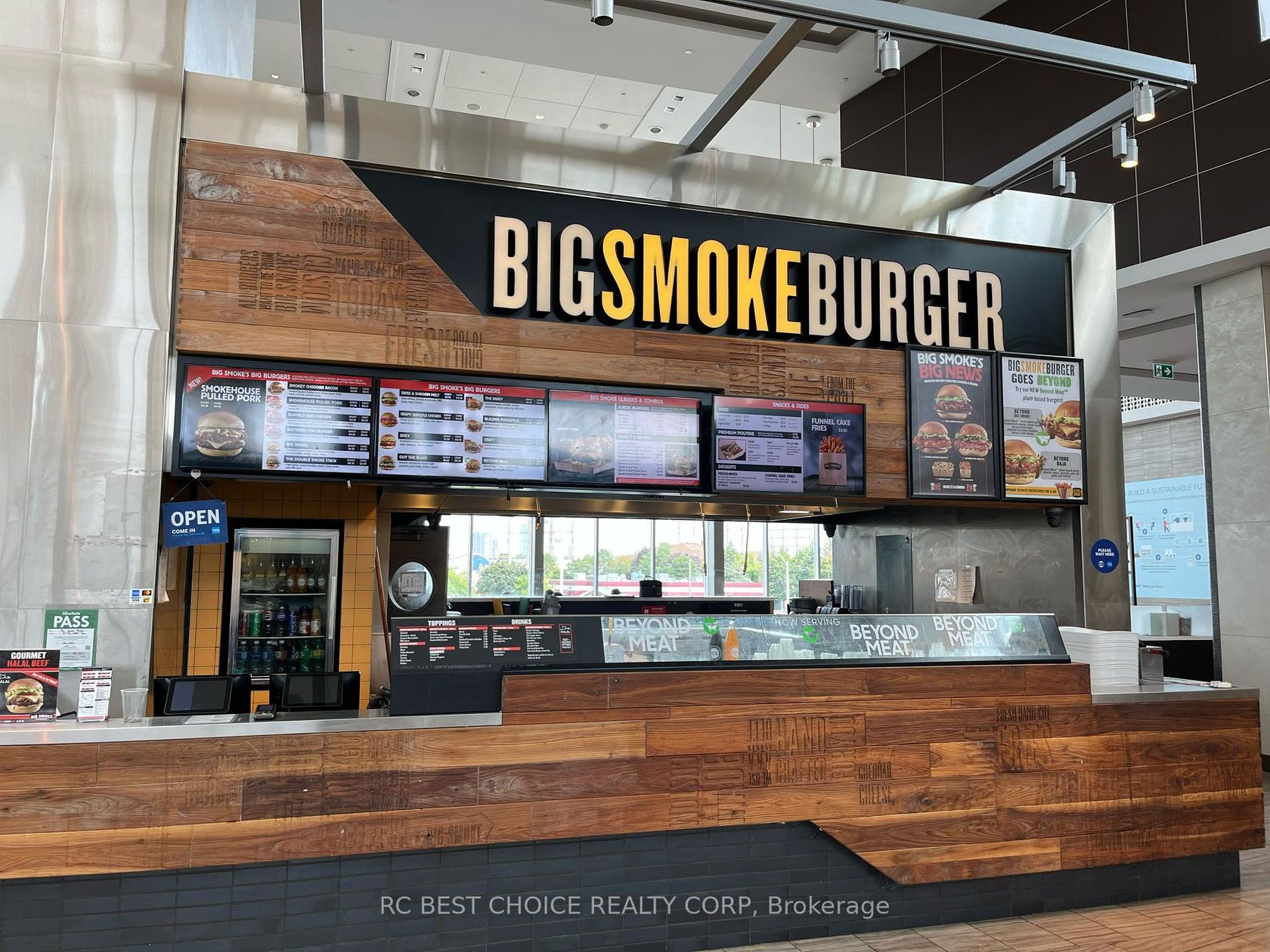 25 The West Mall, City Centre West, Toronto photo number 2