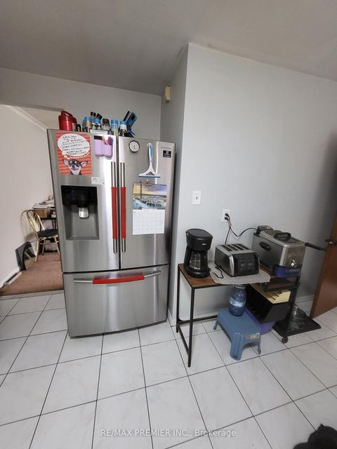 Photo 9 at 53 Rosefair Crescent, Clairville, Toronto