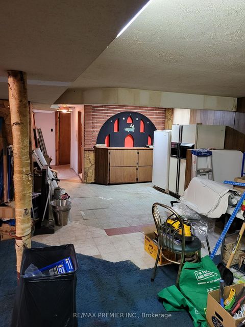 Photo 14 at 53 Rosefair Crescent, Clairville, Toronto