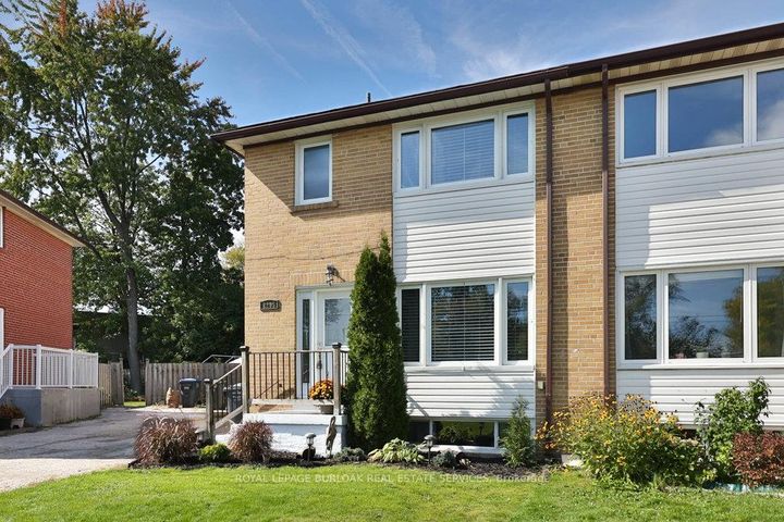 Photo 0 at 2295 Wiseman Court, Clarkson, Mississauga