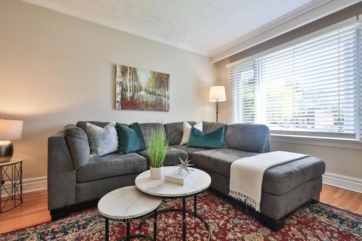 Photo 14 at 2295 Wiseman Court, Clarkson, Mississauga
