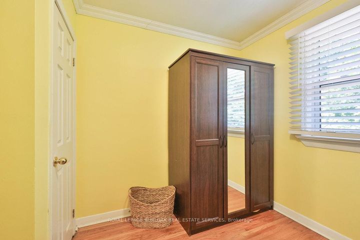 Photo 25 at 2295 Wiseman Court, Clarkson, Mississauga