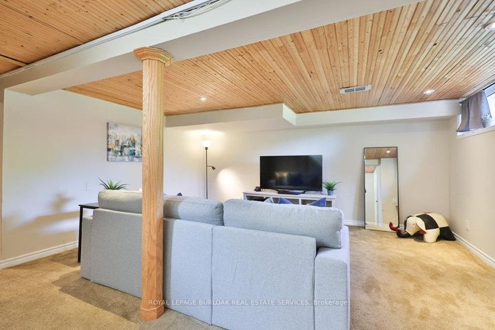 Photo 28 at 2295 Wiseman Court, Clarkson, Mississauga