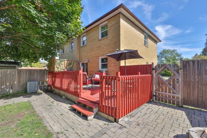 Photo 35 at 2295 Wiseman Court, Clarkson, Mississauga