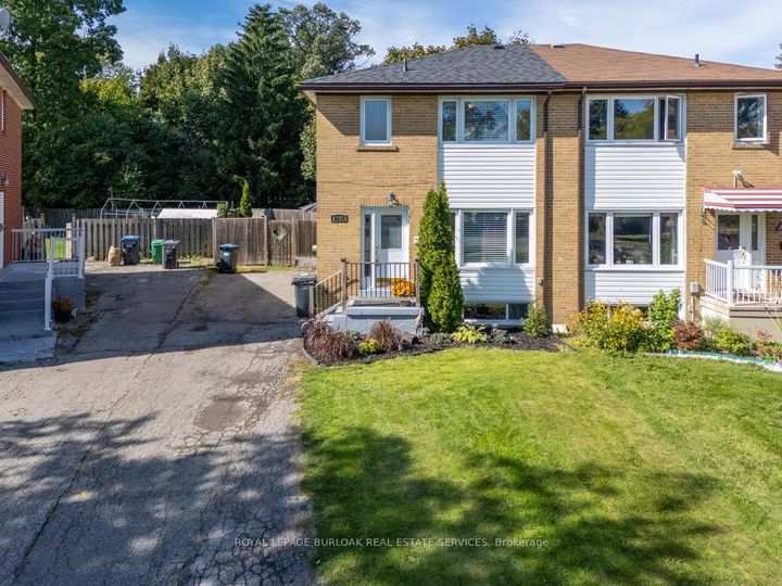 Photo 40 at 2295 Wiseman Court, Clarkson, Mississauga