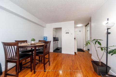Photo 12 at 402 - 50 Lotherton Pathway, Glen Park, Toronto