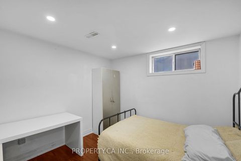 Photo 25 at 94 Bamford Crescent, Black Creek, Toronto