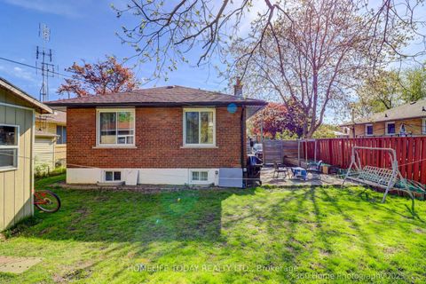 Photo 24 at 6 Greyabbey Trail, Guildwood, Toronto