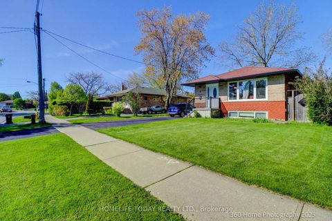 Photo 25 at 6 Greyabbey Trail, Guildwood, Toronto