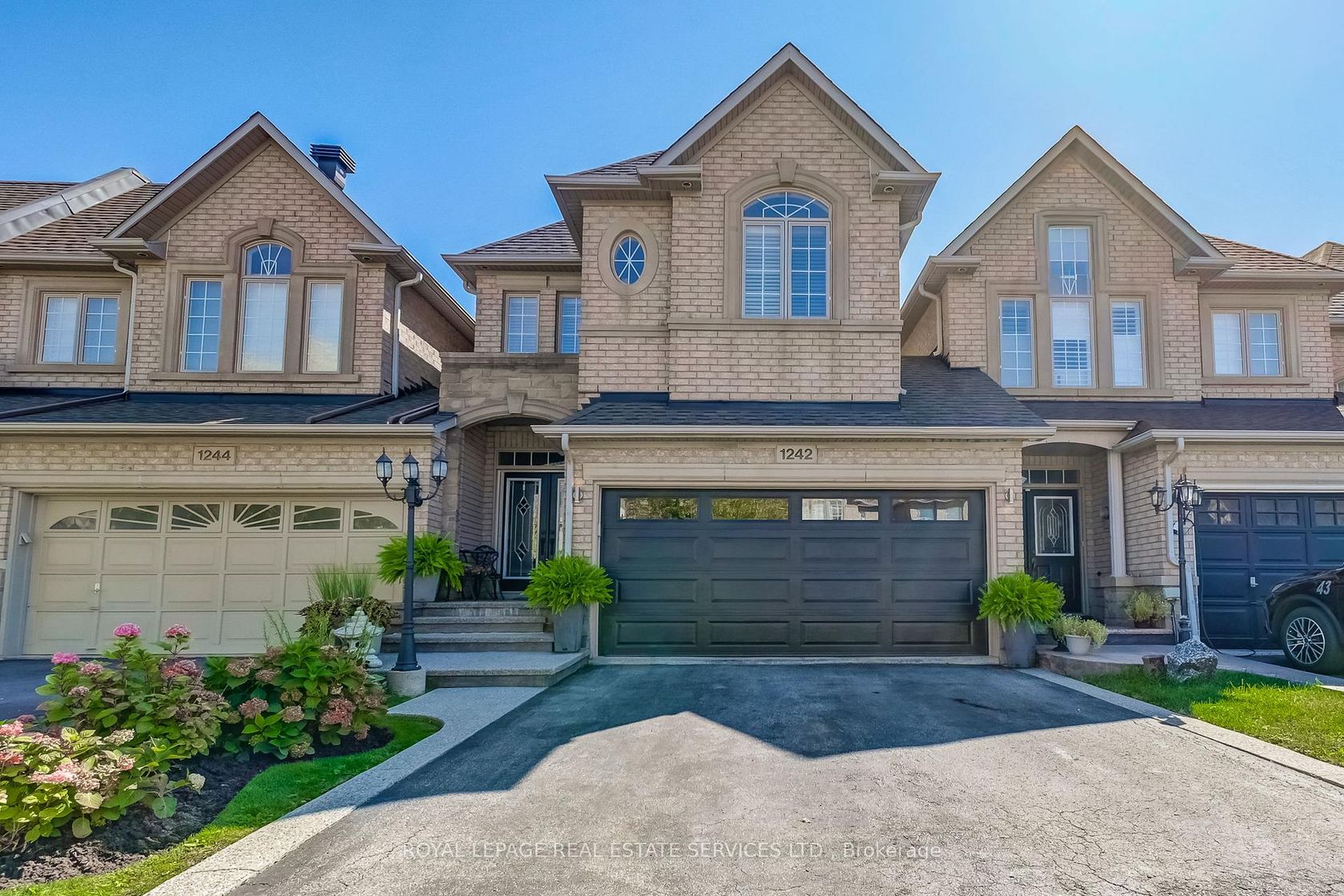 1242 Agram Drive, JC Joshua Creek, Oakville 