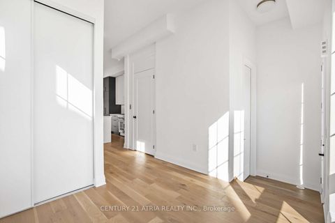 Photo 3 at 85 ALTON Crescent, Uplands, Vaughan
