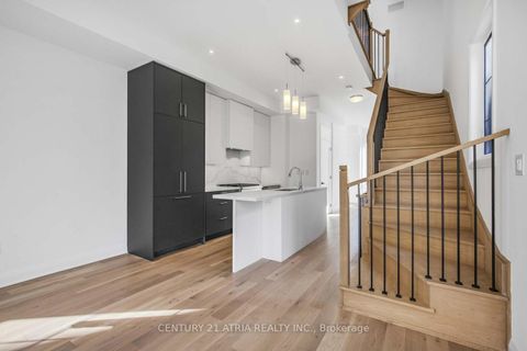 Photo 8 at 85 ALTON Crescent, Uplands, Vaughan