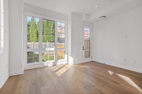 Photo 15 at 85 ALTON Crescent, Uplands, Vaughan