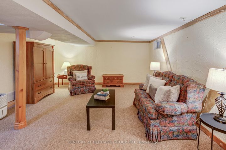 Photo 20 at 729 Beman Drive, Leslie Valley, Newmarket