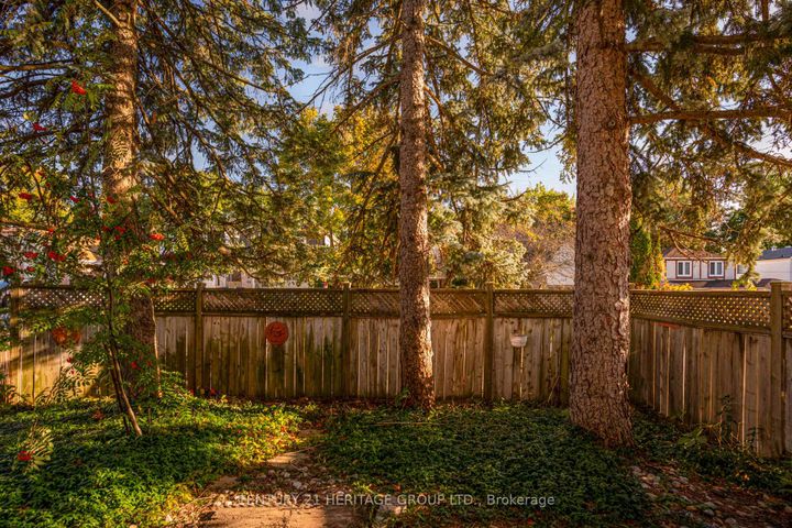Photo 27 at 729 Beman Drive, Leslie Valley, Newmarket