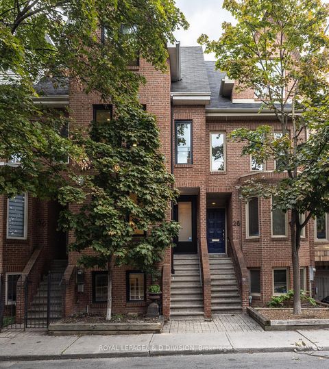 Photo 2 at 28 Alcorn Avenue, St. Clair, Toronto