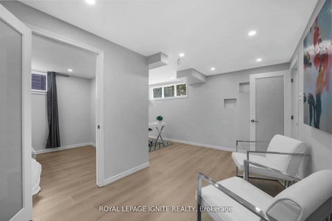 Photo 29 at 47 Deerfield Road, Bendale, Toronto