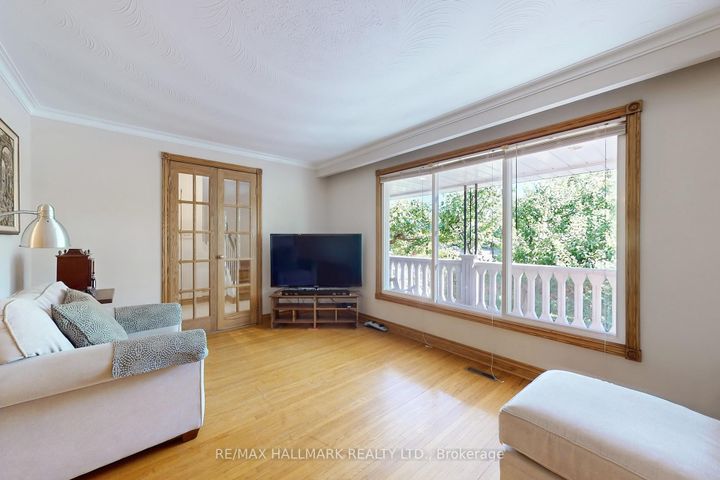 Photo 6 at 38 Courton Drive, Maryvale, Toronto