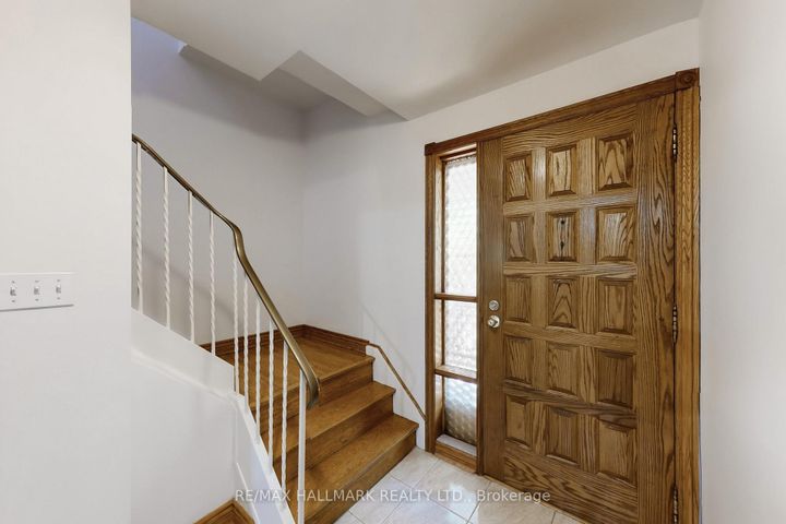 Photo 17 at 38 Courton Drive, Maryvale, Toronto