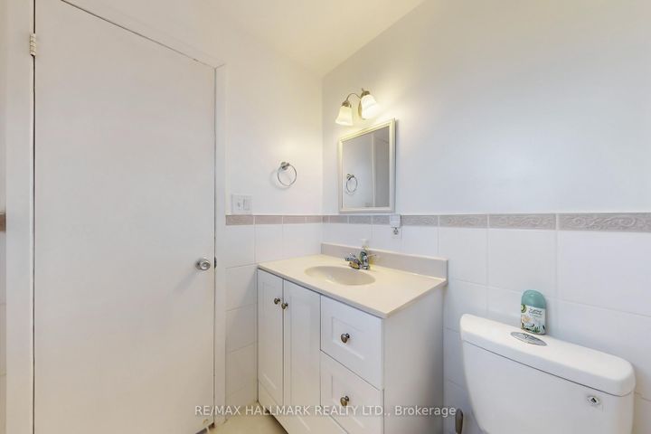 Photo 31 at 38 Courton Drive, Maryvale, Toronto