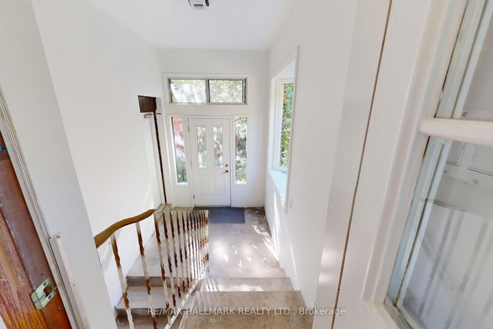 Photo 33 at 38 Courton Drive, Maryvale, Toronto