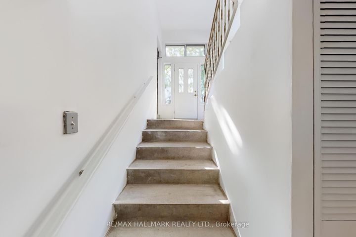 Photo 34 at 38 Courton Drive, Maryvale, Toronto