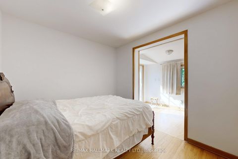 Photo 22 at 38 Courton Drive, Maryvale, Toronto