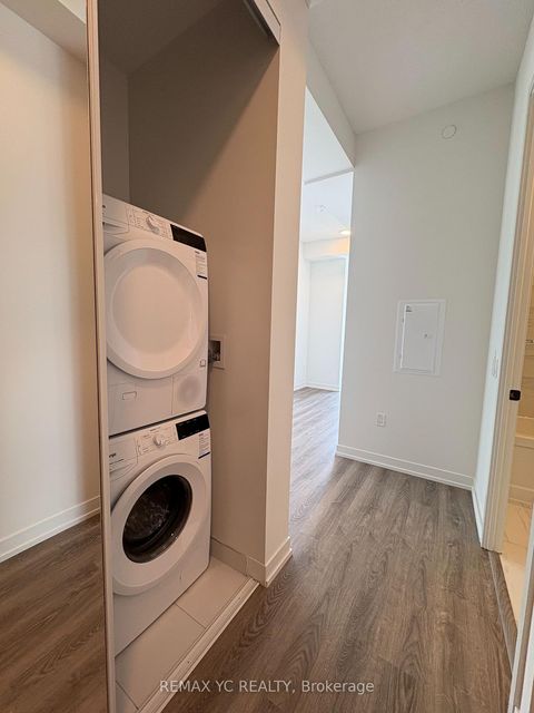 Photo 2 at 4315 - 195 Commerce Street, Vaughan Corporate Centre, Vaughan Photo 2 at 4315 - 195 Commerce Street, Vaughan Corporate Centre, Vaughan