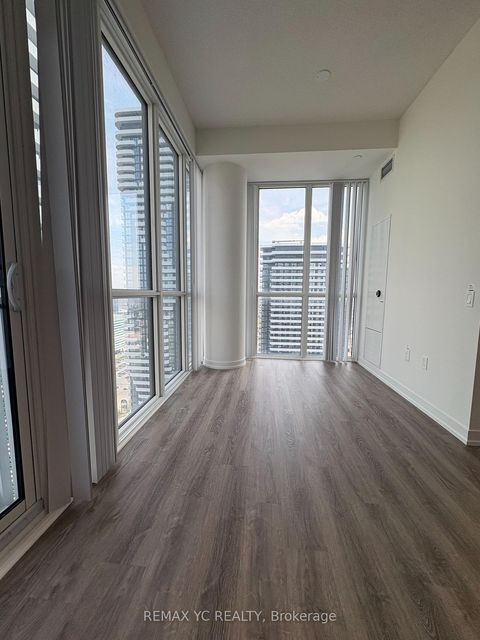 Photo 8 at 4315 - 195 Commerce Street, Vaughan Corporate Centre, Vaughan Photo 8 at 4315 - 195 Commerce Street, Vaughan Corporate Centre, Vaughan