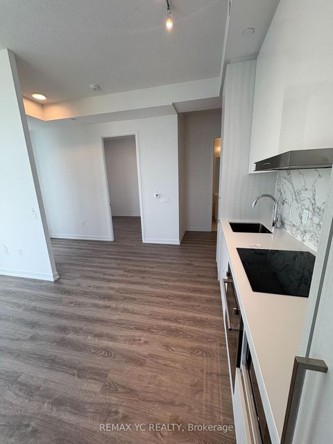 Photo 9 at 4315 - 195 Commerce Street, Vaughan Corporate Centre, Vaughan Photo 9 at 4315 - 195 Commerce Street, Vaughan Corporate Centre, Vaughan