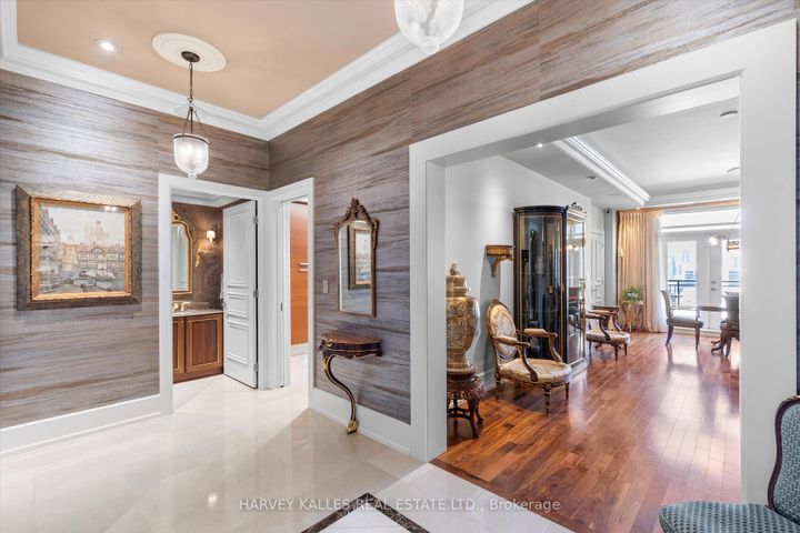 Photo 4 at UPH4 - 662 Sheppard Avenue E, Bayview Village, Toronto