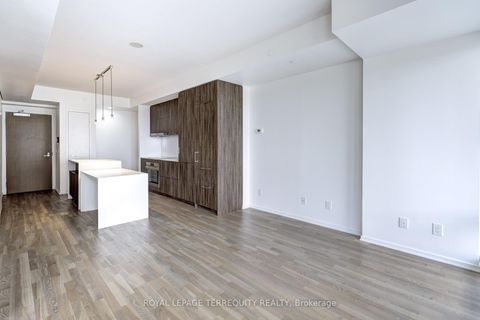 Photo 10 at 2712 - 1 Bloor Street E, Yonge Corridor, Toronto