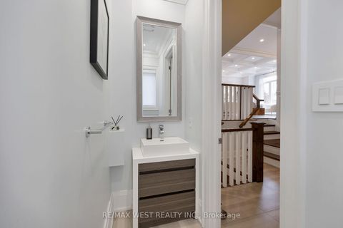 Photo 8 at 88 Yardley Avenue, Parkview, Toronto