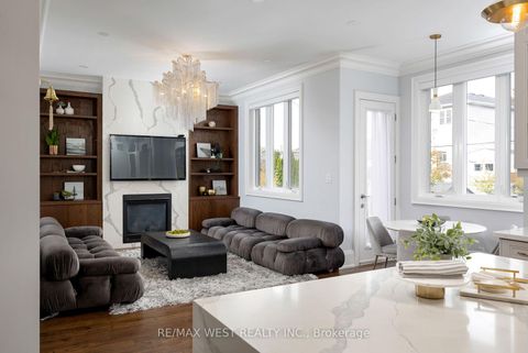 Photo 13 at 88 Yardley Avenue, Parkview, Toronto