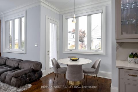 Photo 15 at 88 Yardley Avenue, Parkview, Toronto