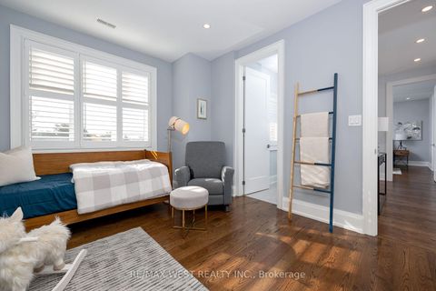 Photo 21 at 88 Yardley Avenue, Parkview, Toronto