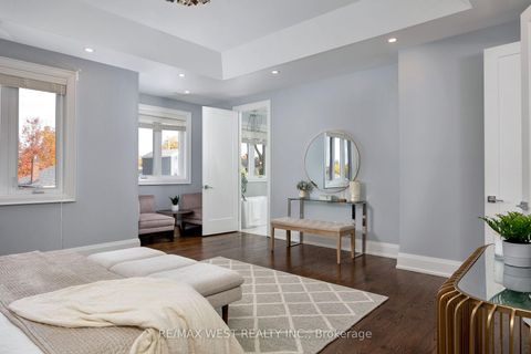 Photo 31 at 88 Yardley Avenue, Parkview, Toronto