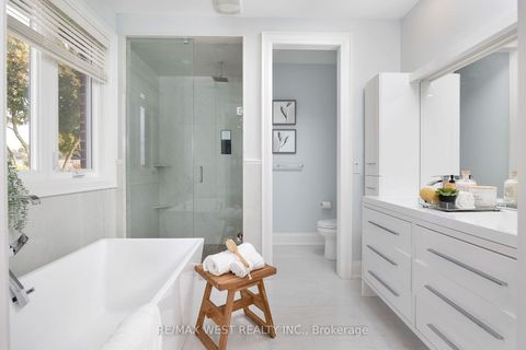 Photo 32 at 88 Yardley Avenue, Parkview, Toronto