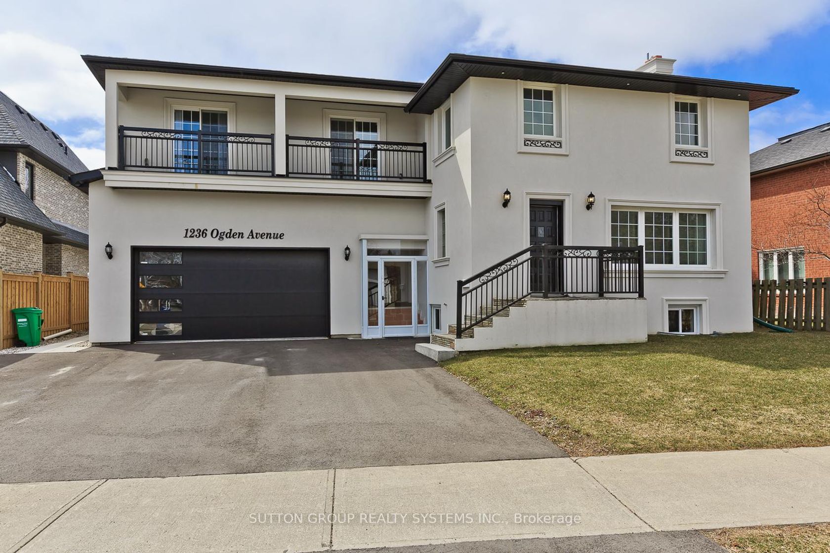 1236 Ogden Avenue, Lakeview, Mississauga 