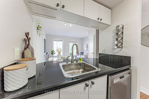 Photo 5 at 533 - 3 Everson Drive, Willowdale East, Toronto