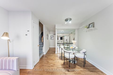 Photo 11 at 533 - 3 Everson Drive, Willowdale East, Toronto