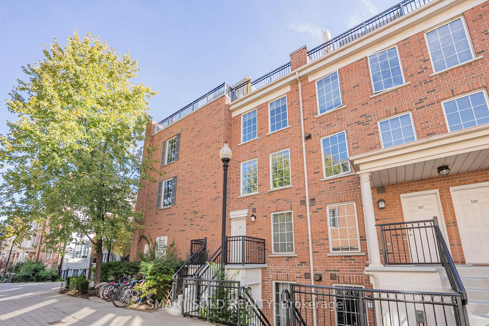 533 - 3 Everson Drive, Willowdale East, Toronto 